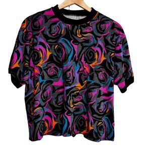 Workout Abstract Graphic Tee – Made in USA – Retro 90s Colorful Swirl Top